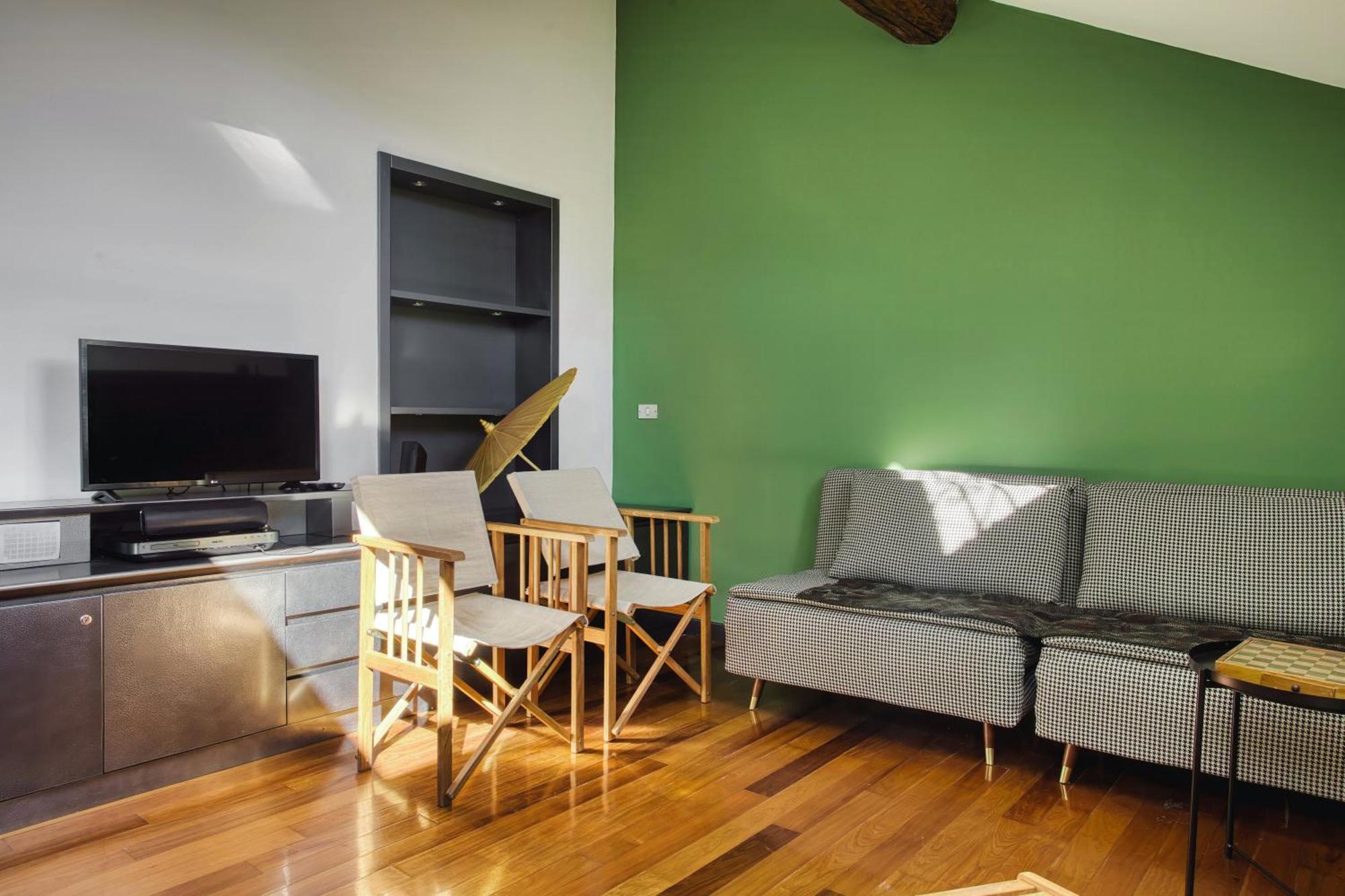 The Green Oriental; Gem In The Duomo City Center