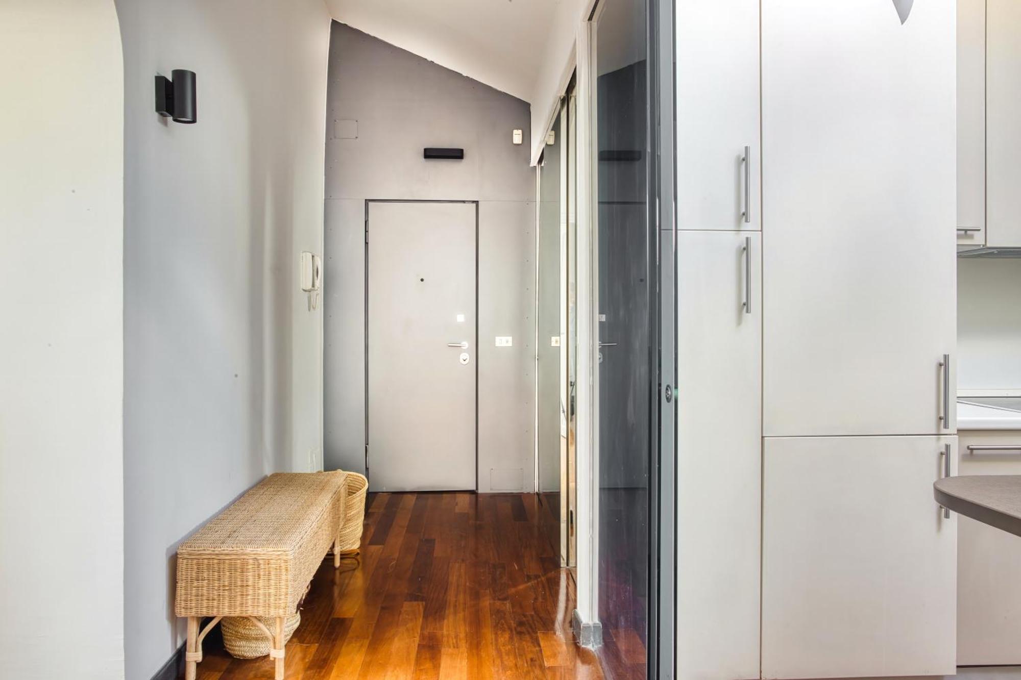 The Green Oriental; Gem In The Duomo City Center Apartment